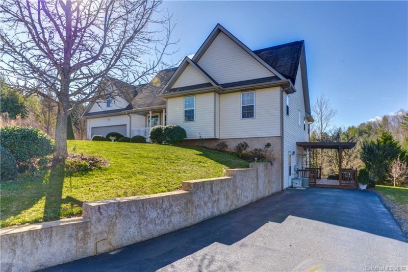 Property image 2 at 64 Ridge Brook Drive, Weaverville, NC 28787