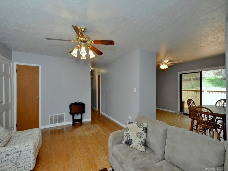 Property image 4 at 208 Melody Circle, Swannanoa, NC 28778