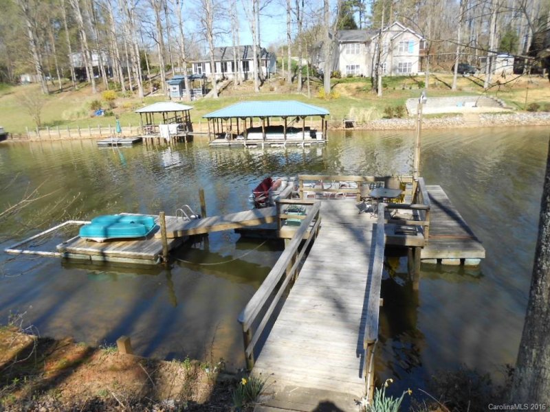 Property image 3 at 7005 Navajo Trail, Sherrills Ford, NC 28673