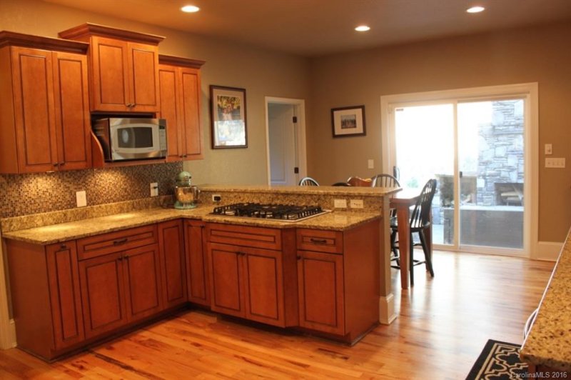 Property image 2 at 248 Peddlers Trail, Mars Hill, NC 28754