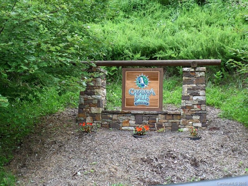 Property image 2 at 823 Arcadia Falls Drive, Old Fort, NC 28762