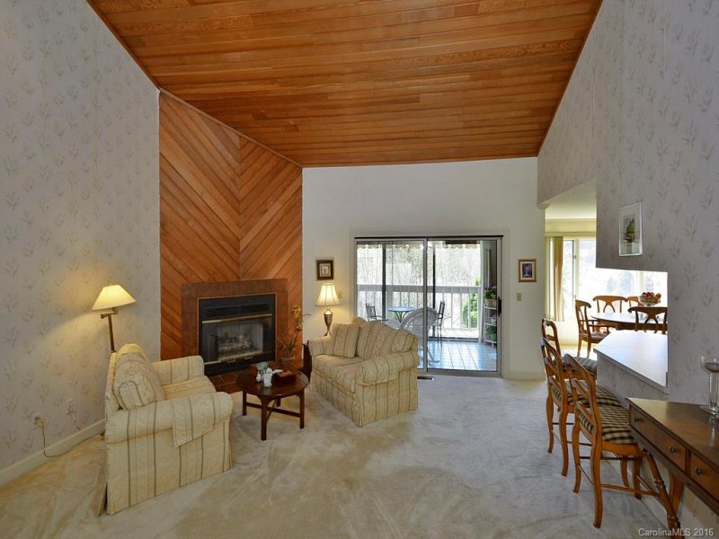 Property image 4 at 2115 Hillbilly Lane, Hendersonville, NC 28791