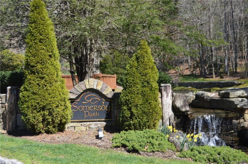 Property image 3 at 1092 Somersby Parkway, Laurel Park, NC 28739