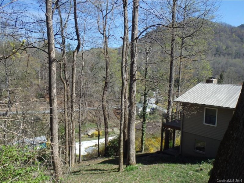Property image 5 at 136 River Rock Road, Bat Cave, NC 28710