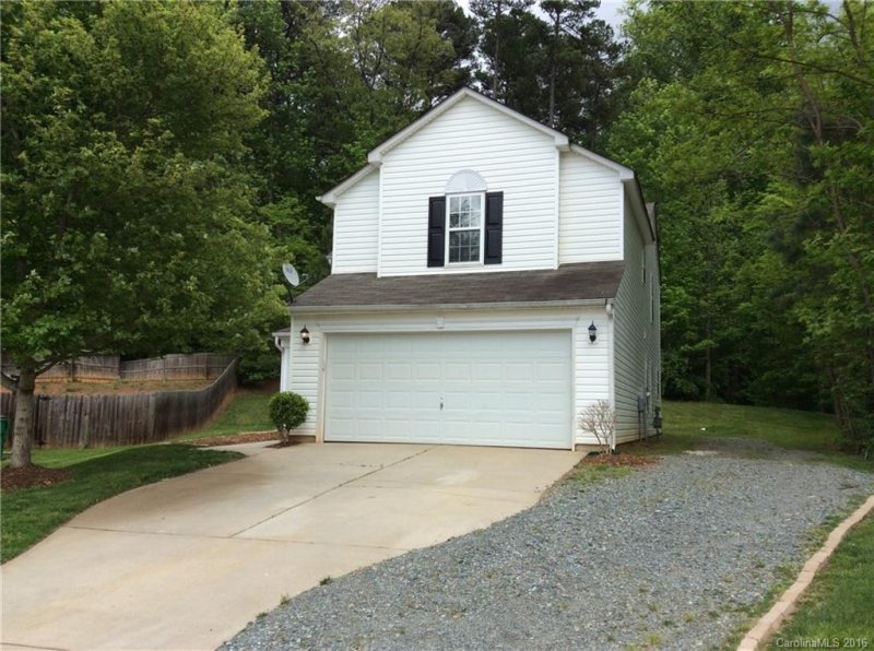 Property image 2 at 6006 Patric Alan Court, Charlotte, NC 28216