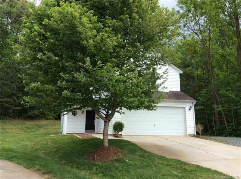 Property image 3 at 6006 Patric Alan Court, Charlotte, NC 28216