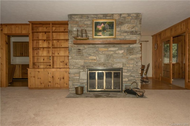 Property image 5 at 139 Larchmont Drive, Hendersonville, NC 28791