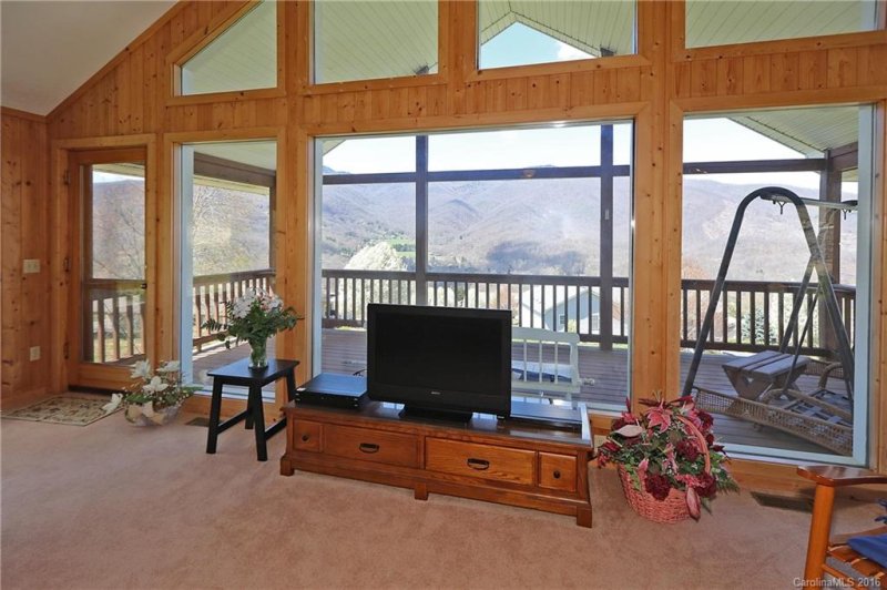 Property image 3 at 88 Gordon Drive, Waynesville, NC 28786