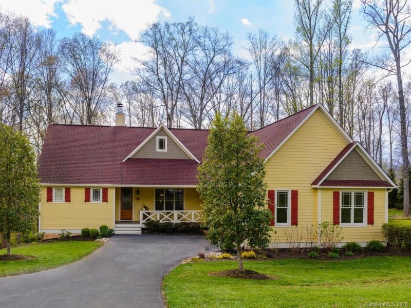 Property image 2 at 312 E Forest Place, Candler, NC 28715