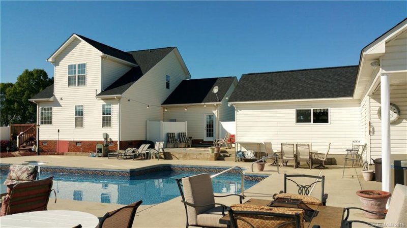 Property image 4 at 106 Lynnette Drive, Mt Ulla, NC 28125