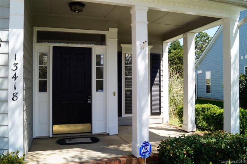 Property image 2 at 13418 Bolingbrook Lane, Charlotte, NC 28273