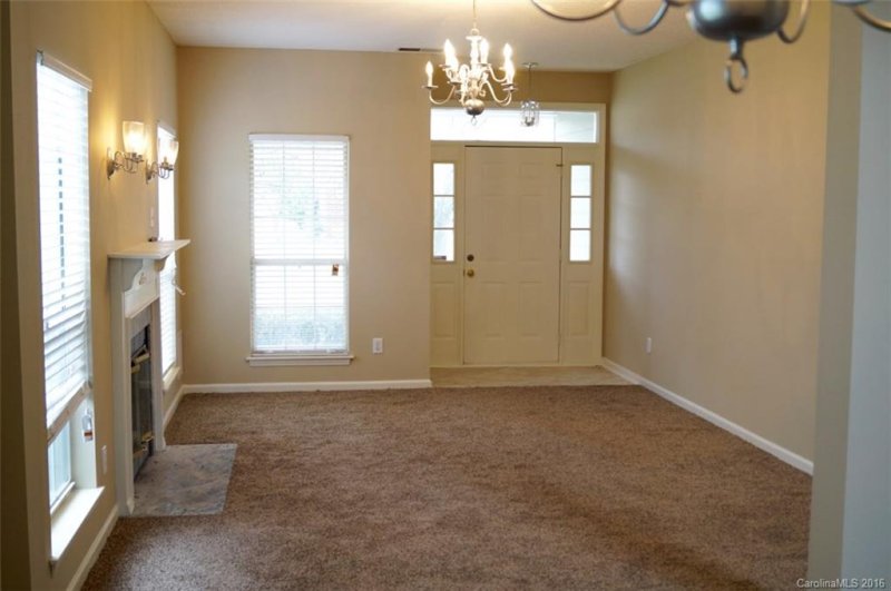 Property image 5 at 13418 Bolingbrook Lane, Charlotte, NC 28273