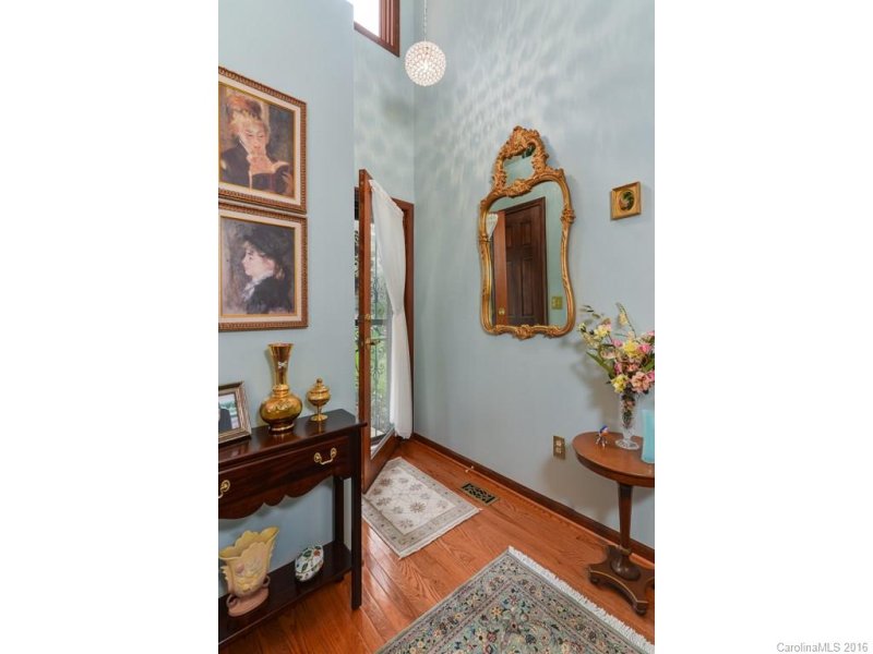 Property image 2 at 403 Woodfield Drive, Asheville, NC 28803