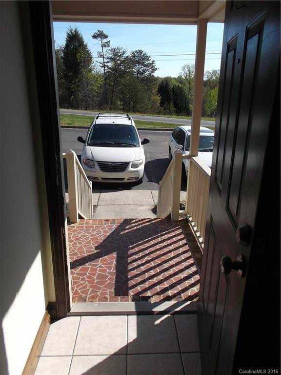 Property image 2 at 1162 Crestmont Drive, Concord, NC 28025