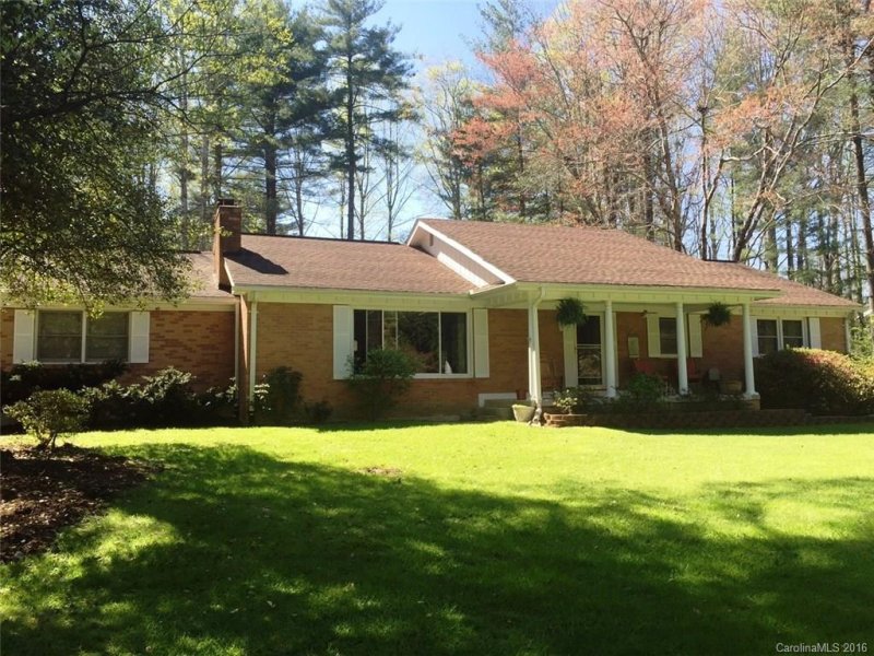 121 Rugby Forest Lane