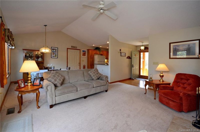 Property image 2 at 34 Miners Knob Road, Black Mountain, NC 28711