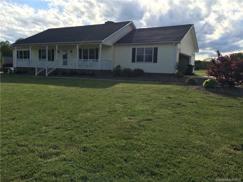 903 Thorncliff Drive