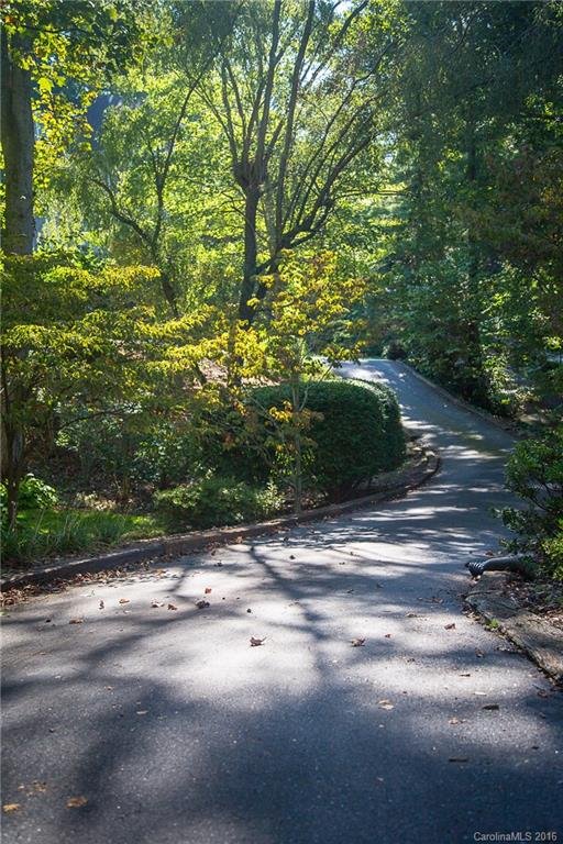 Property image 2 at 4 Silverstone Drive, Asheville, NC 28805