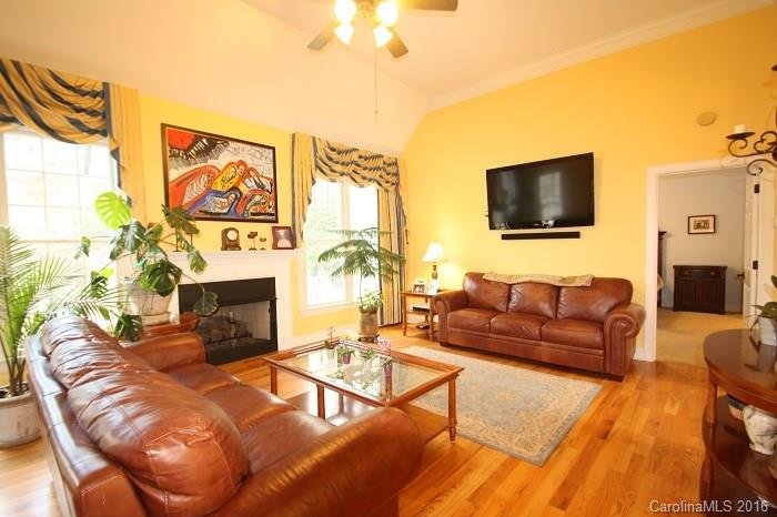 Property image 2 at 9213 Belle Pines Court, Sherrills Ford, NC 28673