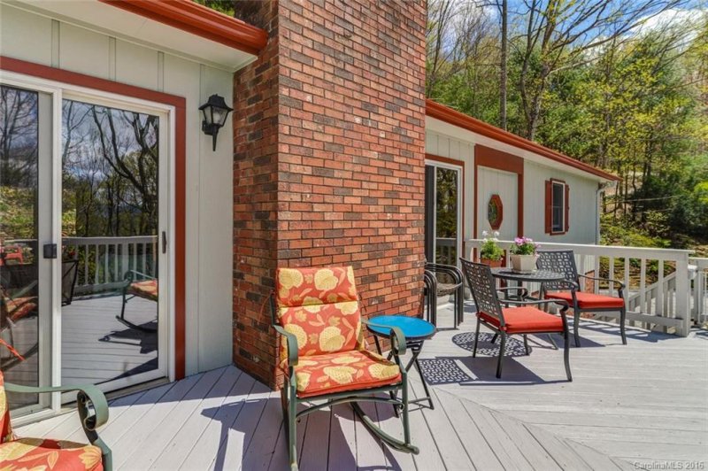 Property image 5 at 60 Tuckaway Drive, Asheville, NC 28803