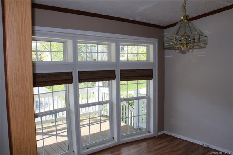 Property image 5 at 5 Sydney Lane, Asheville, NC 28806