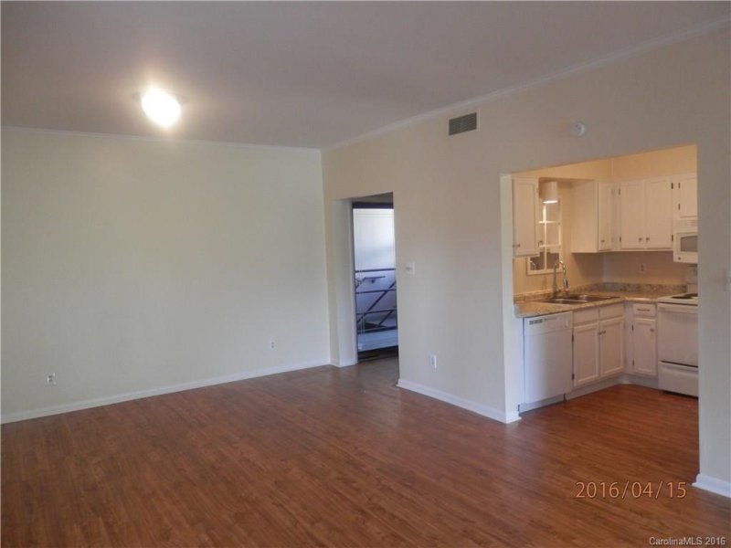 Property image 5 at 224 N Poplar Street, Charlotte, NC 28202