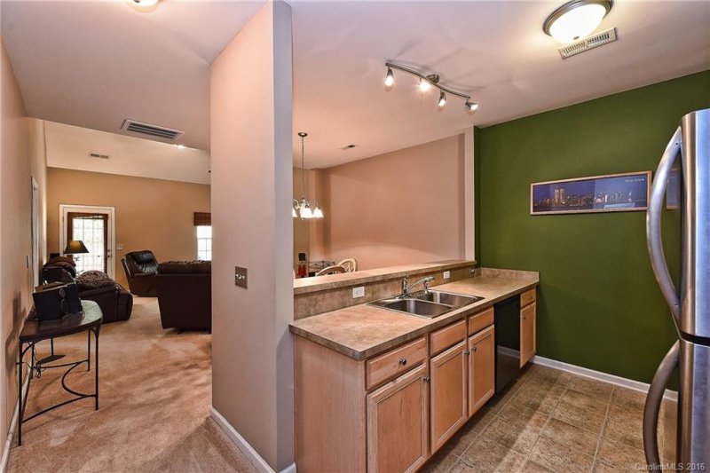 Property image 5 at 221 Makayla Court, Fort Mill, SC 29715