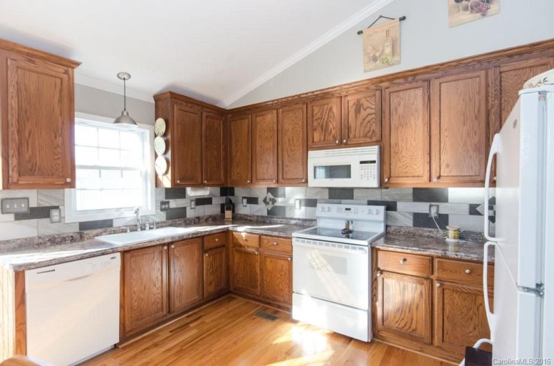 Property image 4 at 1679 Flag Lane, Vale, NC 28168