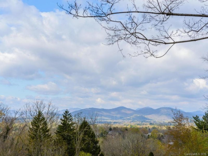 Property image 3 at 37 Shady Park Lane, Asheville, NC 28804