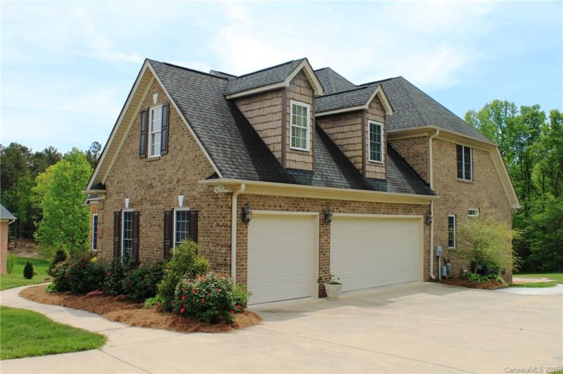 Property image 3 at 425 Wellington Estates Drive, China Grove, NC 28023