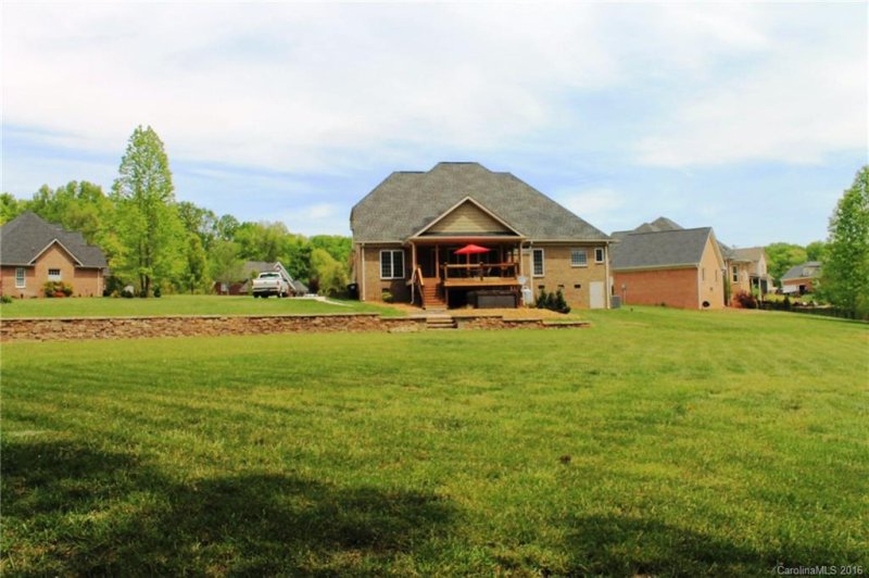 Property image 5 at 425 Wellington Estates Drive, China Grove, NC 28023