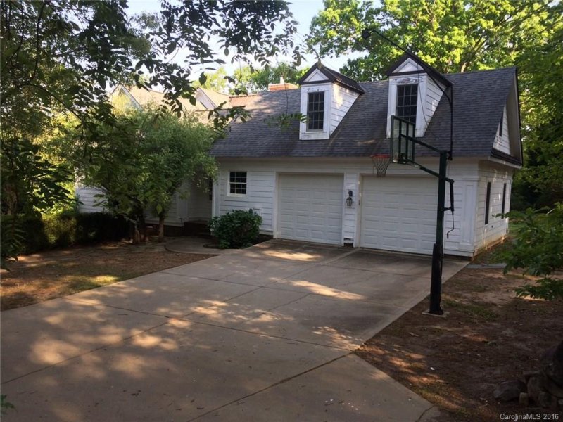 Property image 3 at 1040 James Madison Drive, Weddington, NC 28104