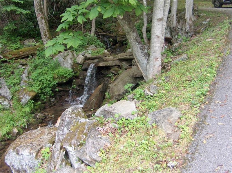 Property image 3 at 81 Railroad Grade Road, Maggie Valley, NC 28751