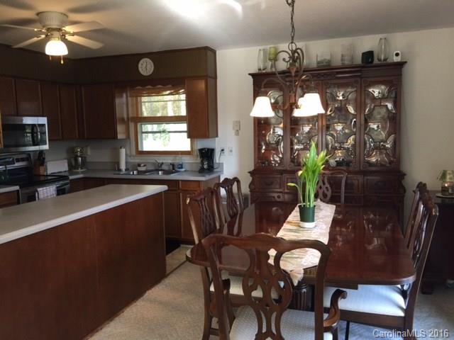 Property image 4 at 10 Sunset Drive, Swannanoa, NC 28778