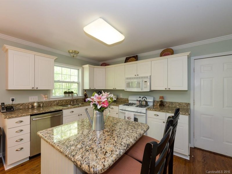 Property image 4 at 7920 Coral Ridge Drive, Mint Hill, NC 28227