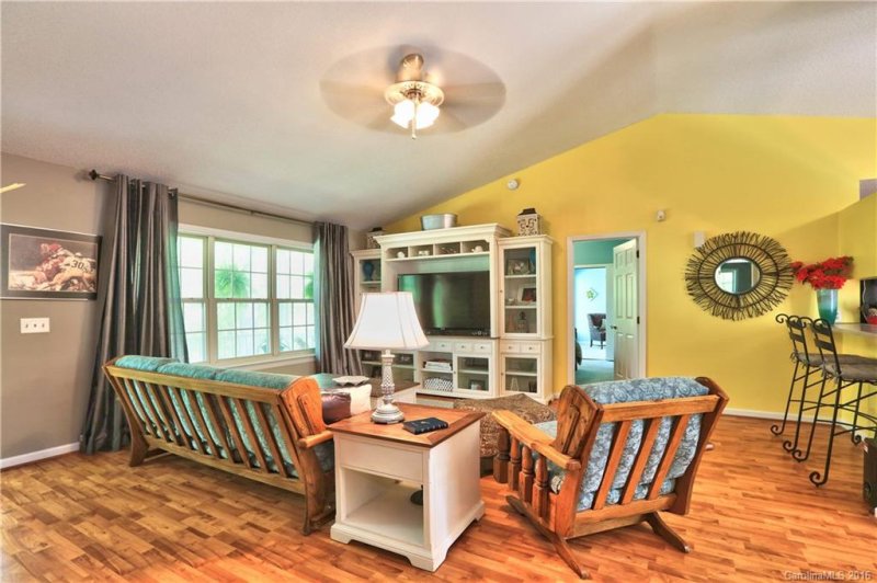 Property image 2 at 181 Shady Cove Road, Troutman, NC 28166