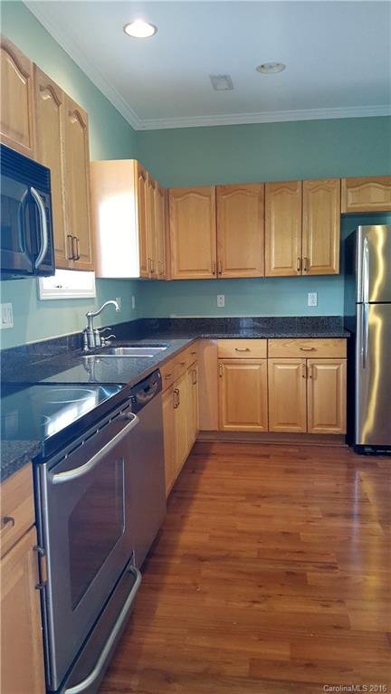 Property image 5 at 7024 Walnut Ridge Court, Charlotte, NC 28217