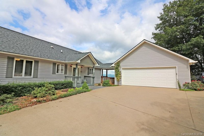 Property image 5 at 48 Moore Lane, Brevard, NC 28712