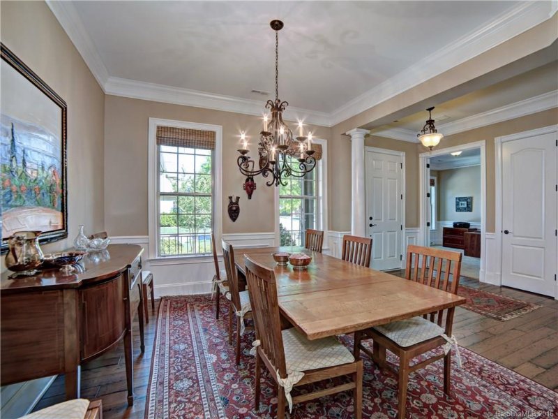 Property image 2 at 7403 Edenbridge Lane, Charlotte, NC 28226