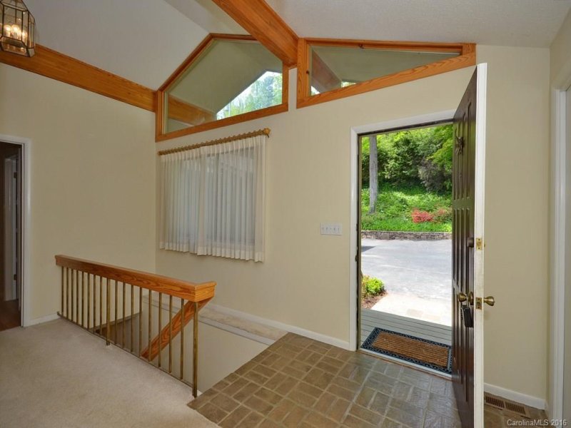 Property image 2 at 299 Ransier Drive, Hendersonville, NC 28739