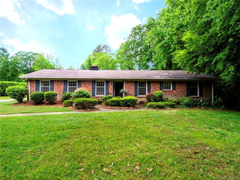 Property image 2 at 4610 Sharon View Road, Charlotte, NC 28226