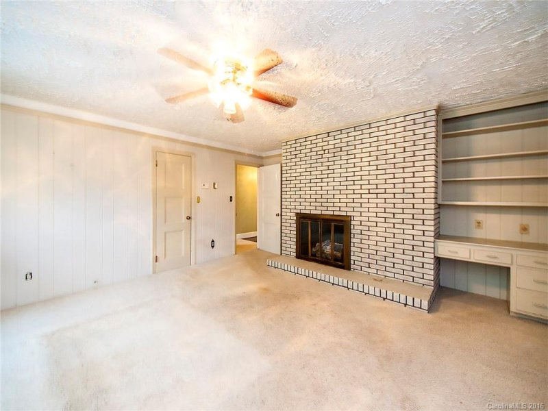 Property image 3 at 4610 Sharon View Road, Charlotte, NC 28226