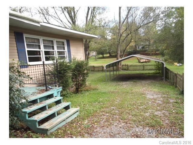 Property image 3 at 703 Miami Terrace, Hendersonville, NC 28791
