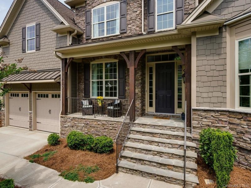 Property image 2 at 7410 Edenbridge Lane, Charlotte, NC 28226
