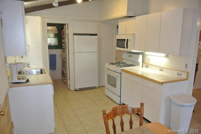 Property image 4 at 209 Oak Ridge Road, Hendersonville, NC 28792