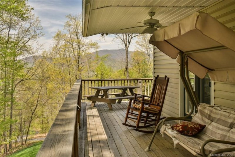 Property image 2 at 32 Hunting Lodge Drive, Black Mountain, NC 28711
