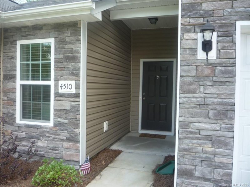 Property image 2 at 4510 Creemore Drive, Charlotte, NC 28213