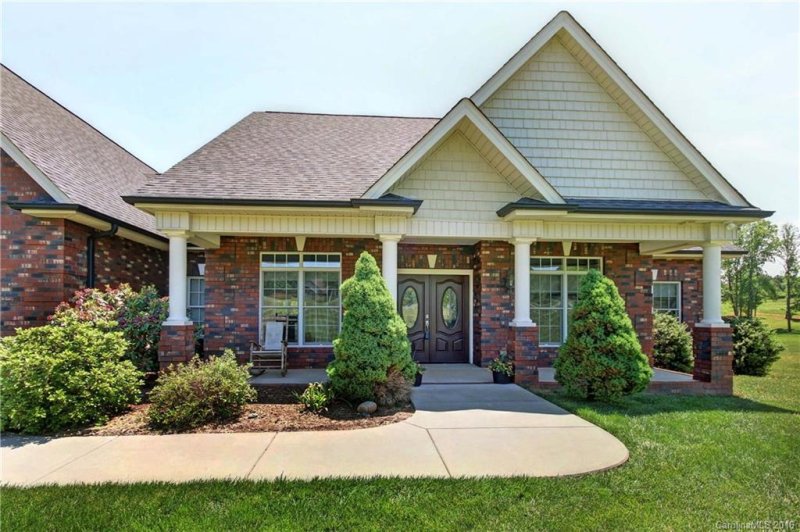 Property image 3 at 152 Cedar Lake Drive, Statesville, NC 28625