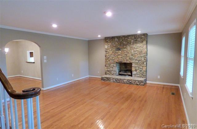 Property image 4 at 1015 Rolling Green Drive, Newton, NC 28658