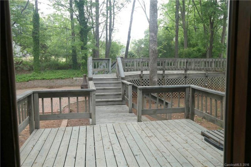 Property image 3 at 2514 Cherokee Court, Gastonia, NC 28056